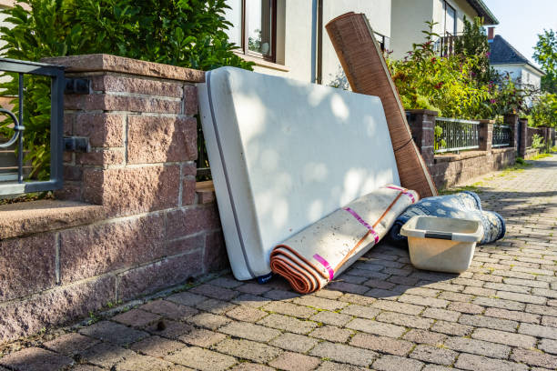 Best Local Junk Hauling  in Lynchburg, OH